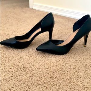 NWOT Women’s black heels